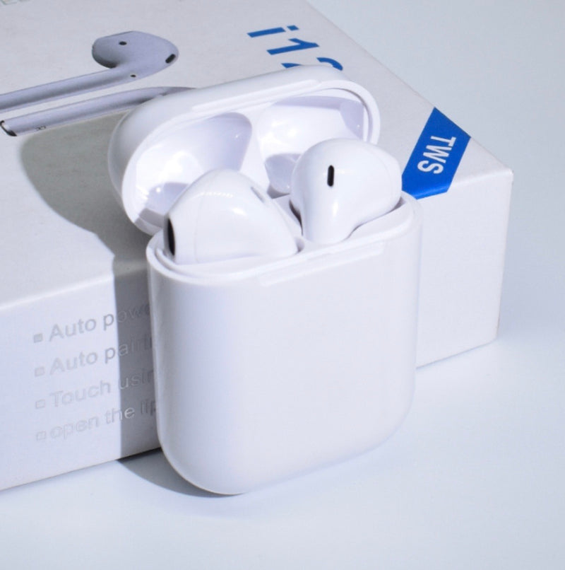 ساعة ذكية و سماعات بلوتوث + هدية رائعة